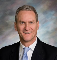 Gov. Daugaard official photo